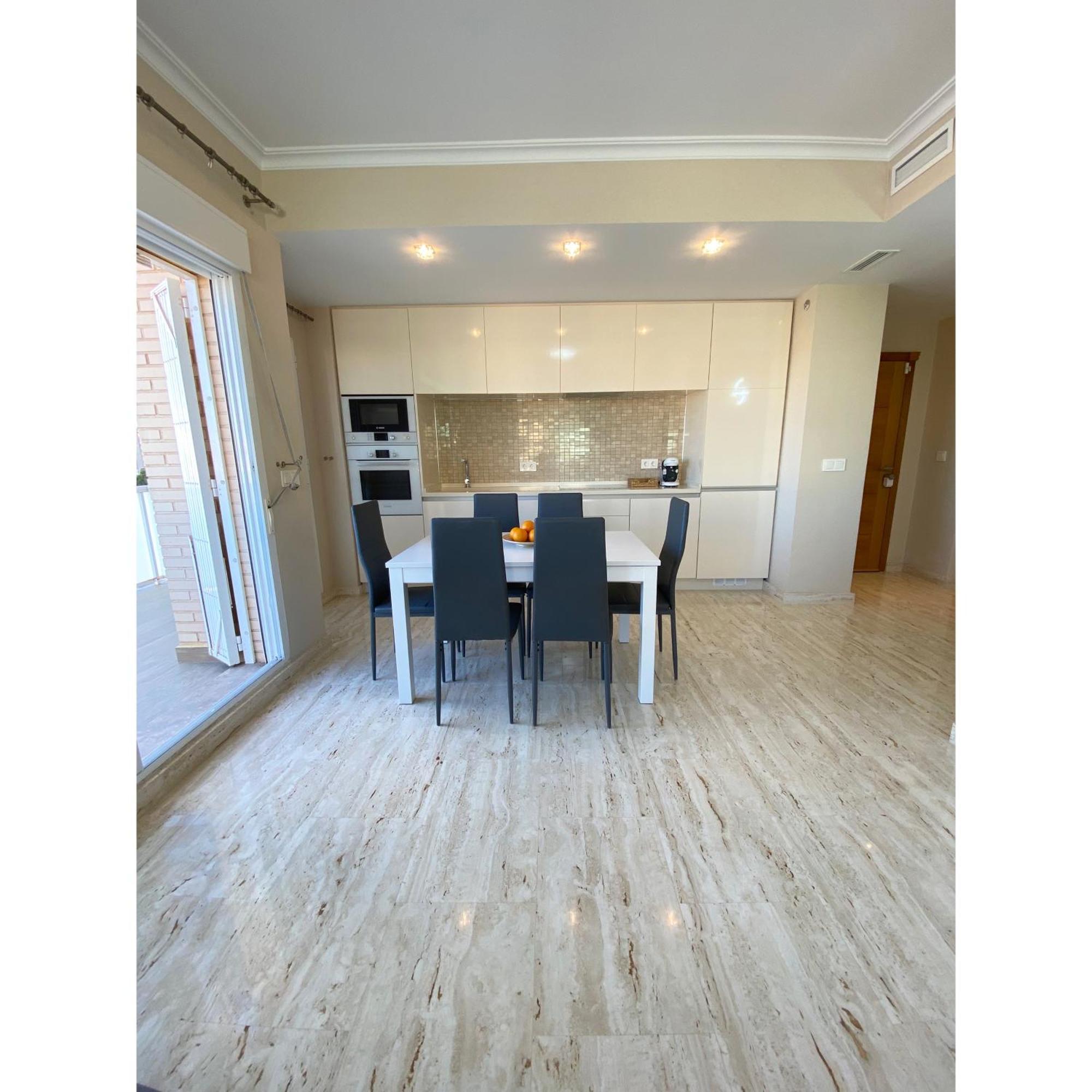Modern Flat Close To Beach El Campello Luaran gambar
