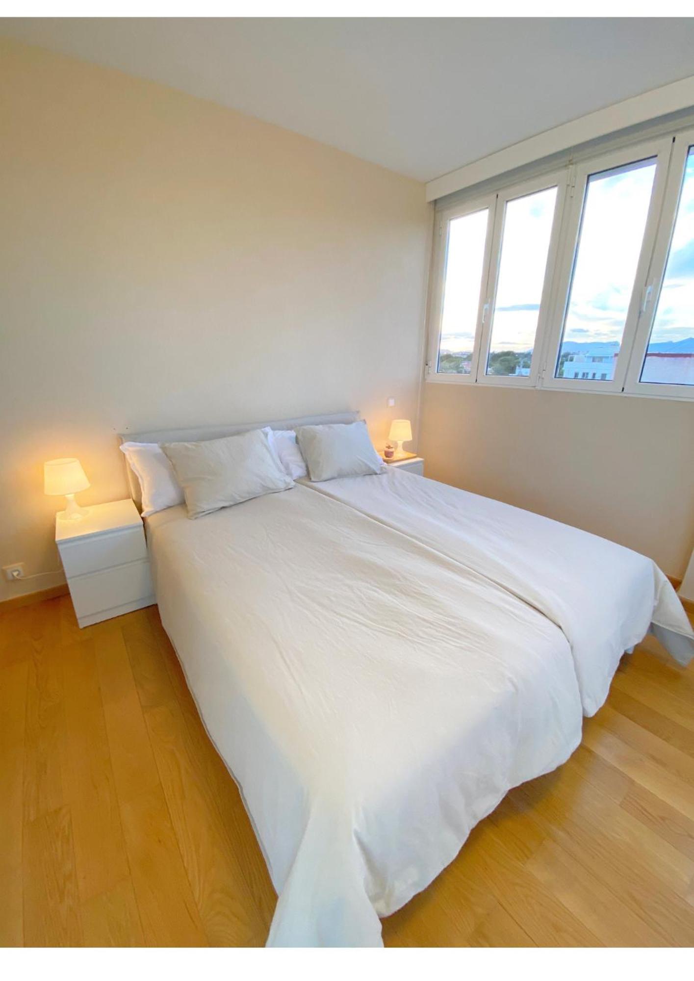 Modern Flat Close To Beach El Campello Luaran gambar