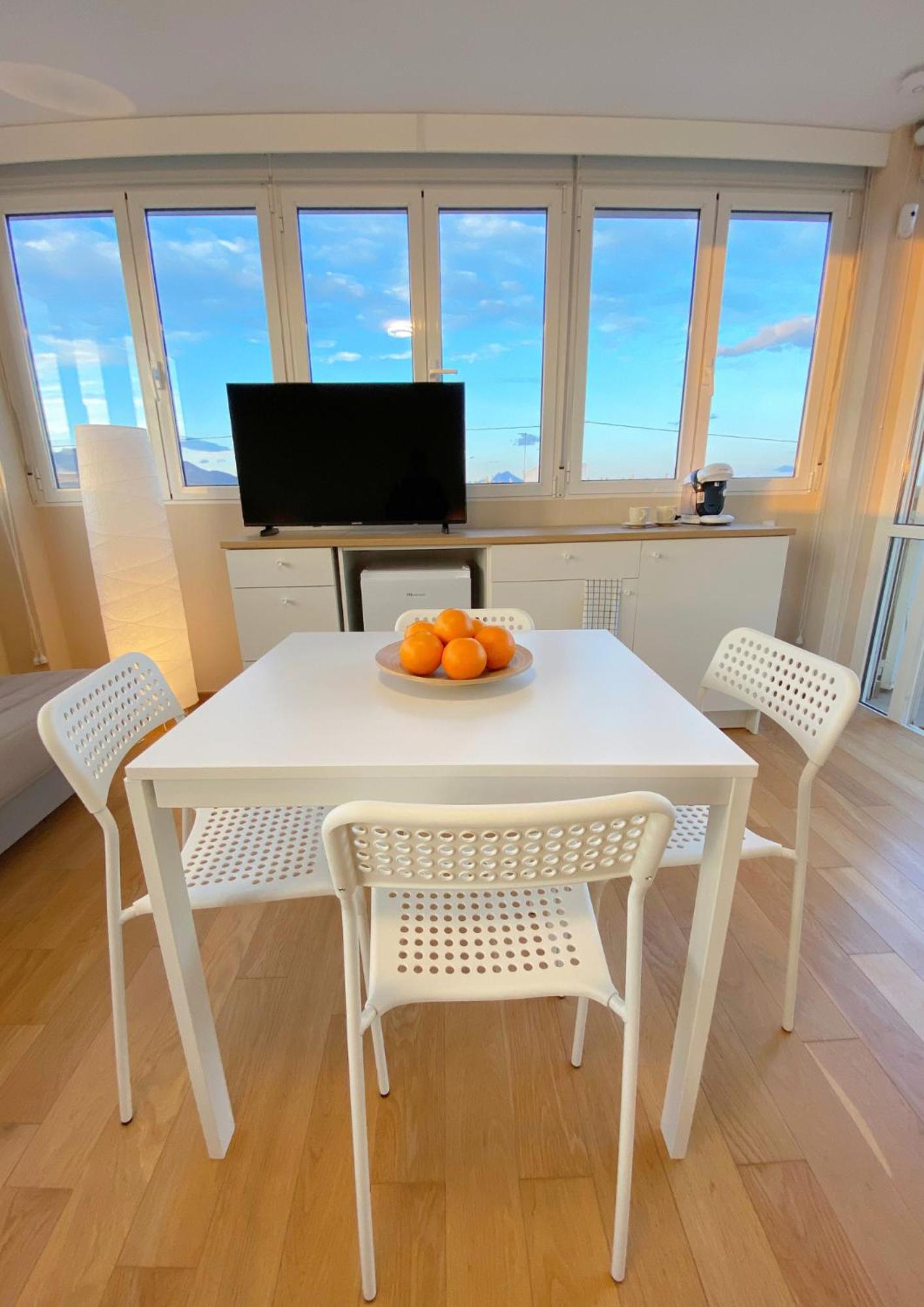 Modern Flat Close To Beach El Campello Luaran gambar